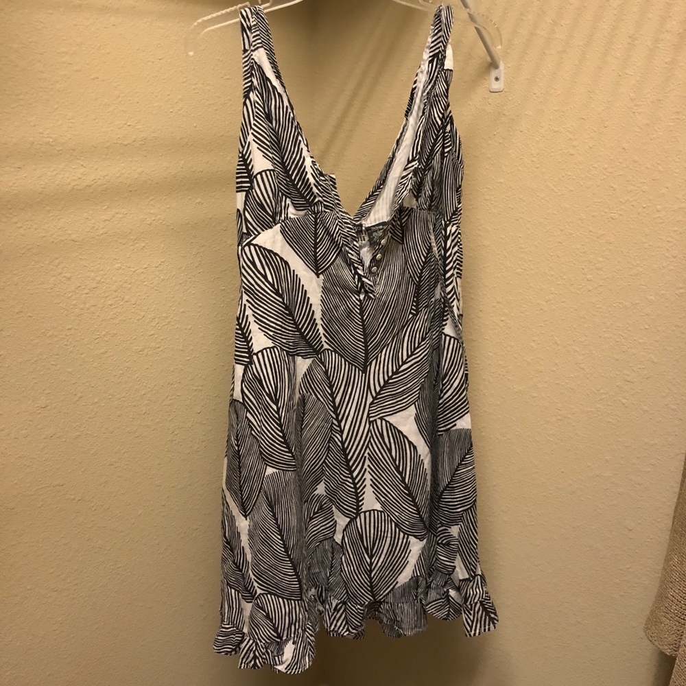 Black and white dress